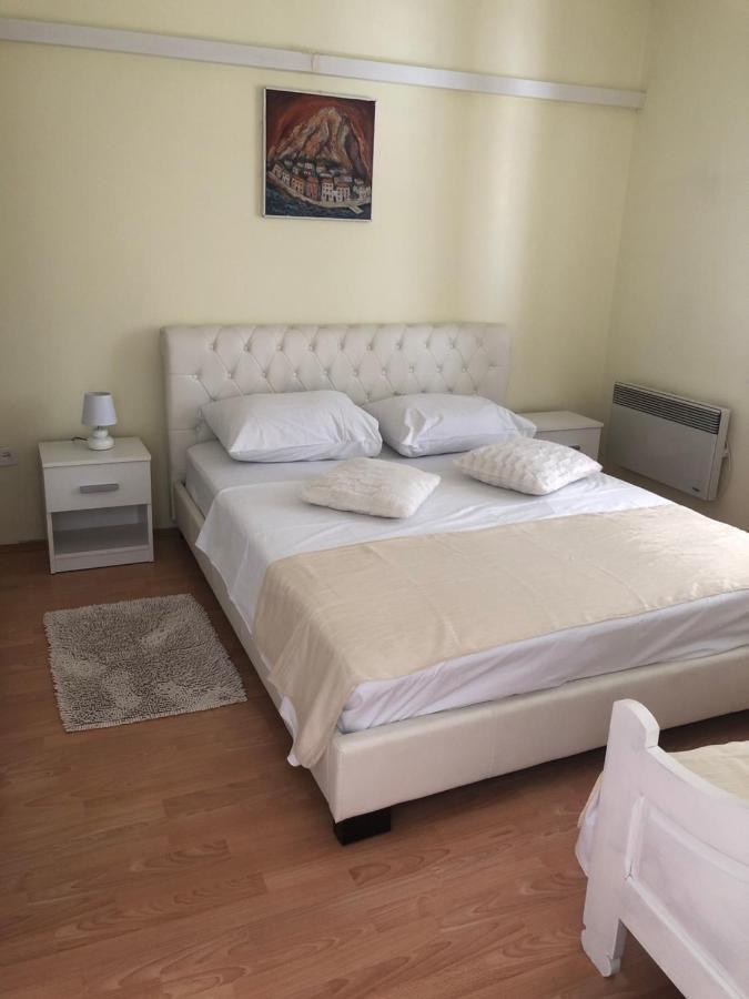Apartmani Josipa Šibenik Exterior foto